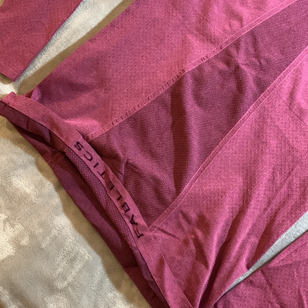 Fabletics Long Sleeve Top - Picture 4 of 6